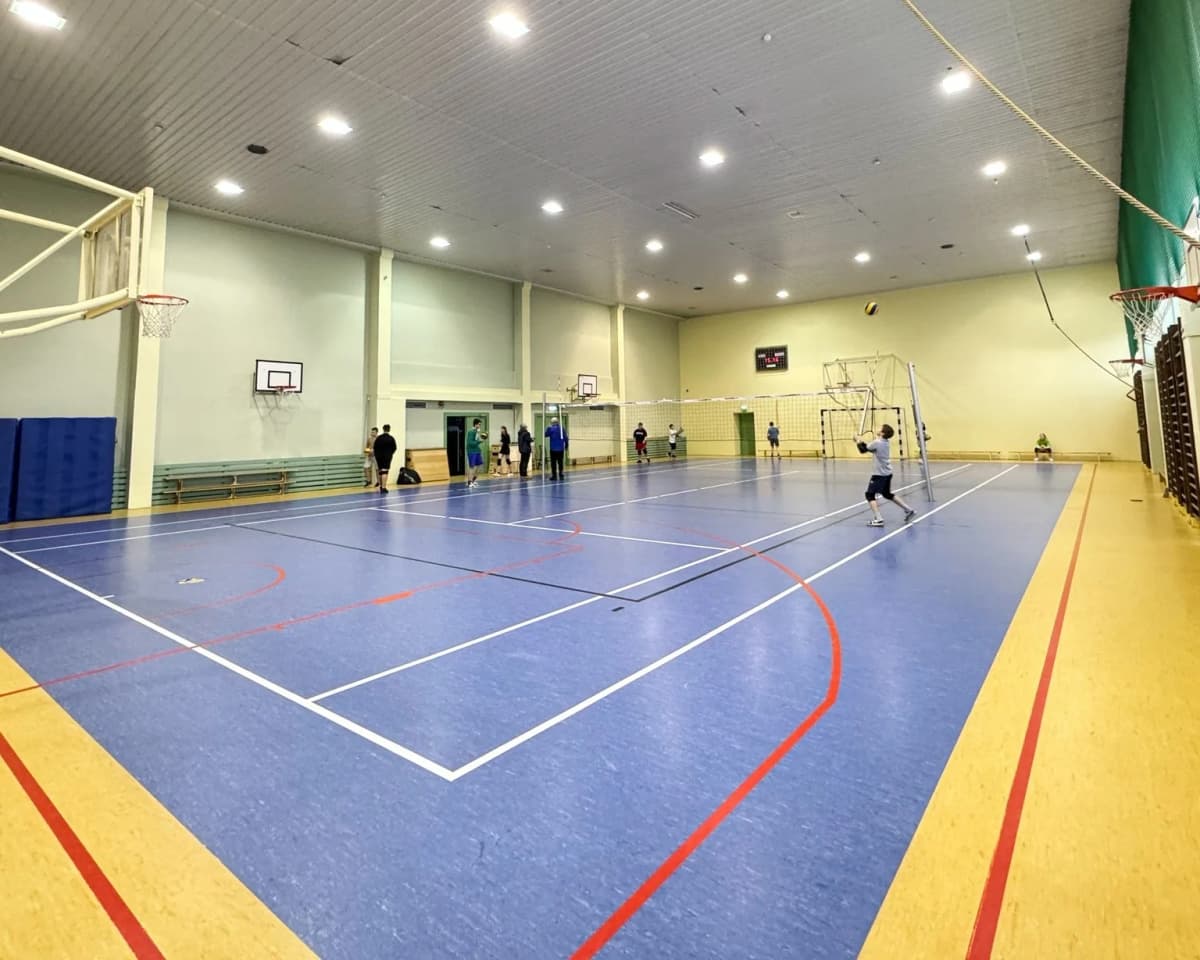 Narva mnt 16 võimla suletud